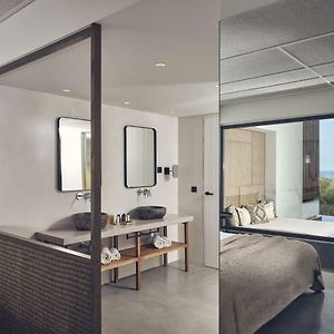 Suite Junior avec Piscine Côté Piscine